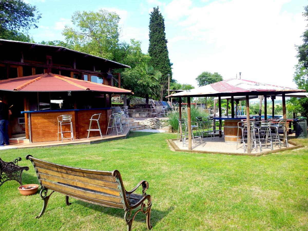 Brojo Hill Bed & Breakfast Longare Exterior photo