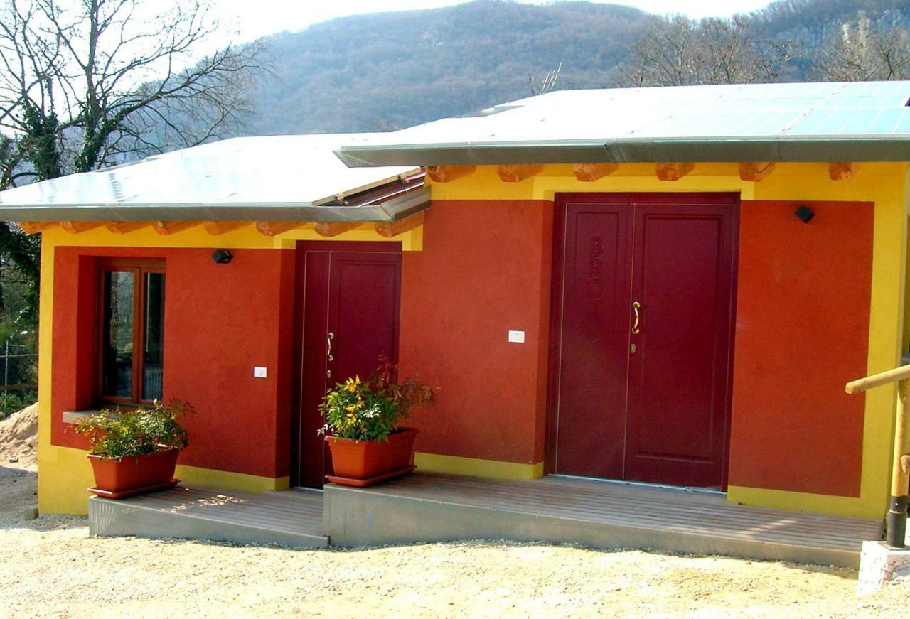 Brojo Hill Bed & Breakfast Longare Exterior photo